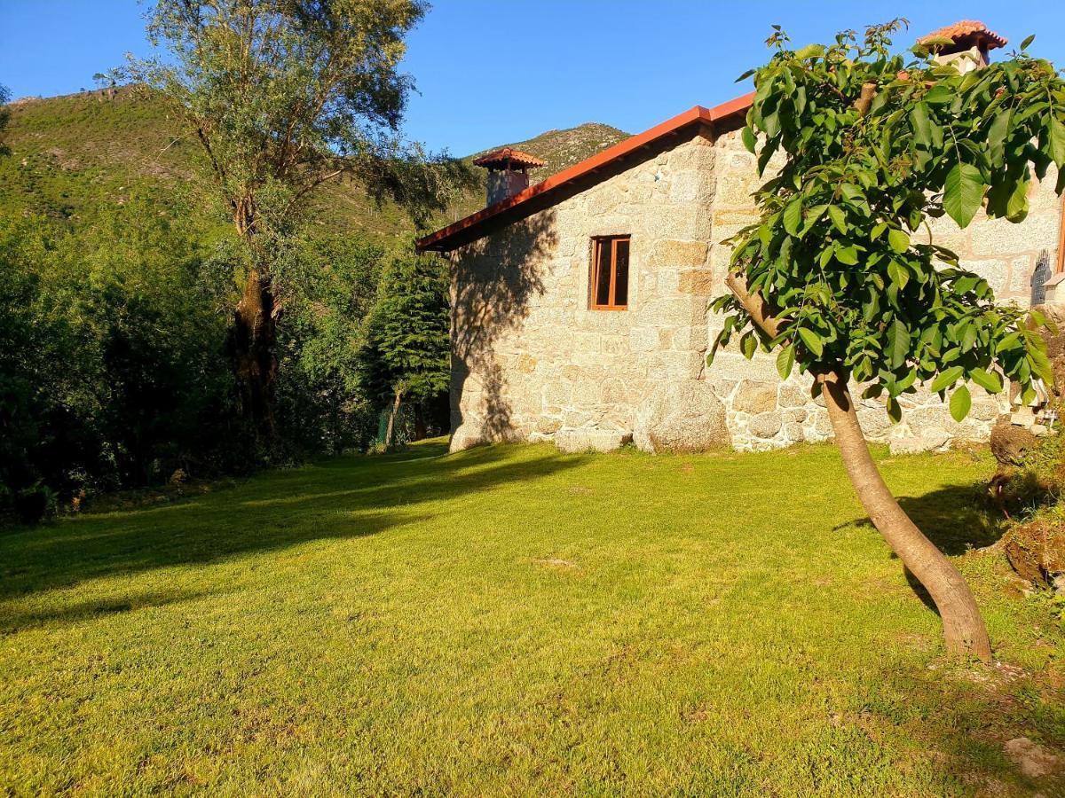 Quinta Da Casa Dos Santos - Inside Geres Pensionat Eksteriør billede