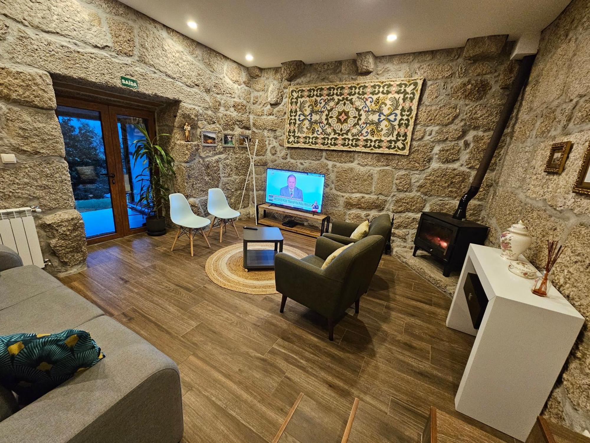 Quinta Da Casa Dos Santos - Inside Geres Pensionat Eksteriør billede